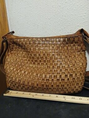 Vilenca Holland Genuine Leather Woven Crossbody Bag – Brown
